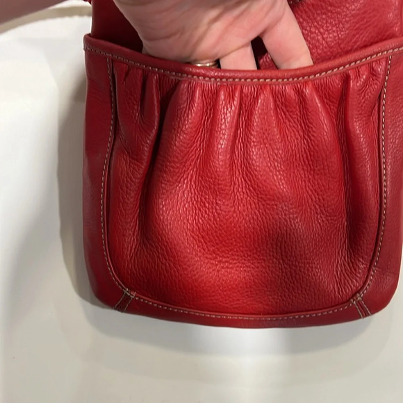 Tignanello - crossbody, red pebbled leather, 24” strap - Picture 6 of 13